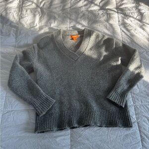 Joe Fresh Women’s Gray V-Neck Sweater – Size XSP